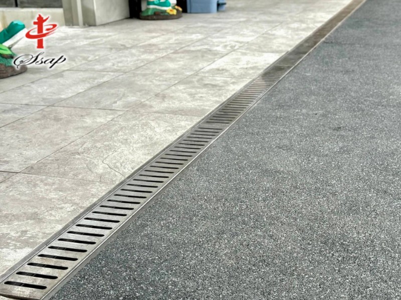 รางระบายน้ำสแตนเลส